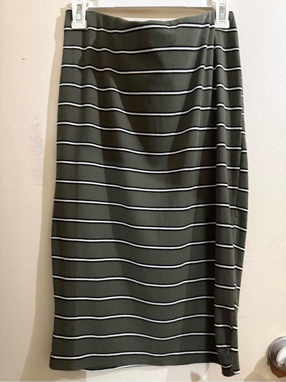 H&M Olive Green Striped Pencil Skirt